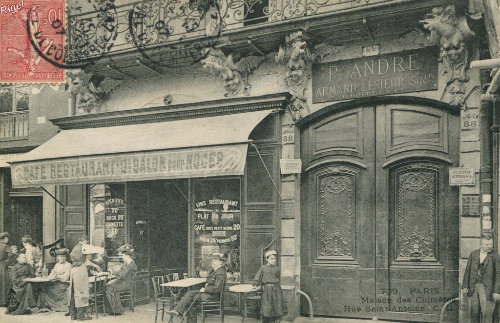 75-04-Paris - Maison des Chimères - Rue Saint-Antoine - 709 CLC.jpg