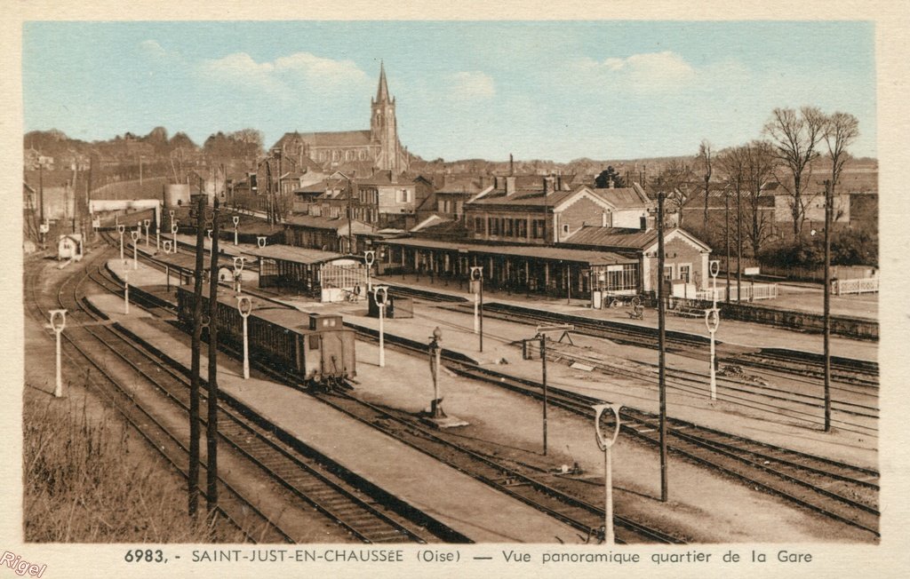 60-St-Just-Chaussée - Vue Panoramique Gare - Color - 6983 Phototypie D Delboy.jpg