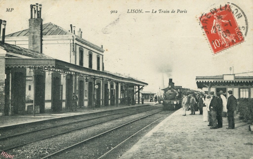 14-Lison - Train de Paris.jpg