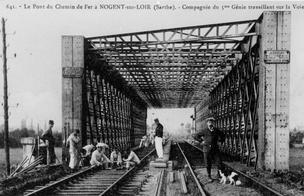 Nogent sur Loir 641.jpg