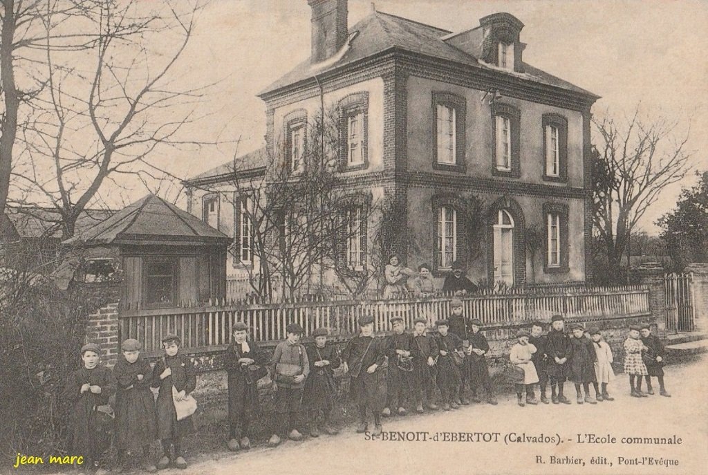 Saint-Benoît-d'Ébertot - L'École communale.jpg