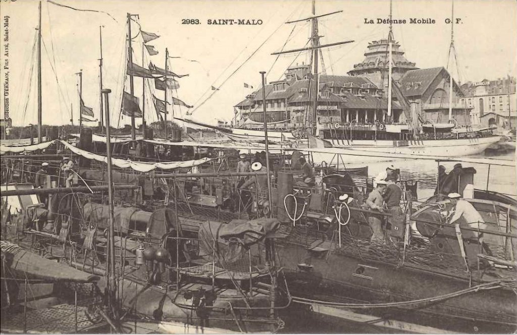 2983 - Saint Malo - La défense mobile -gf.jpg