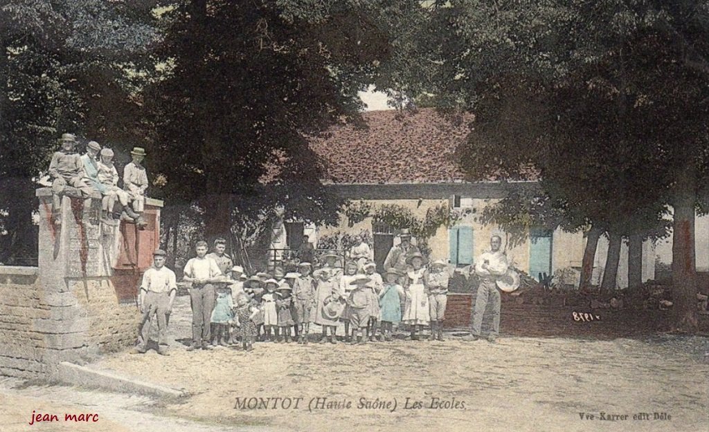 Montot - Les Écoles.jpg