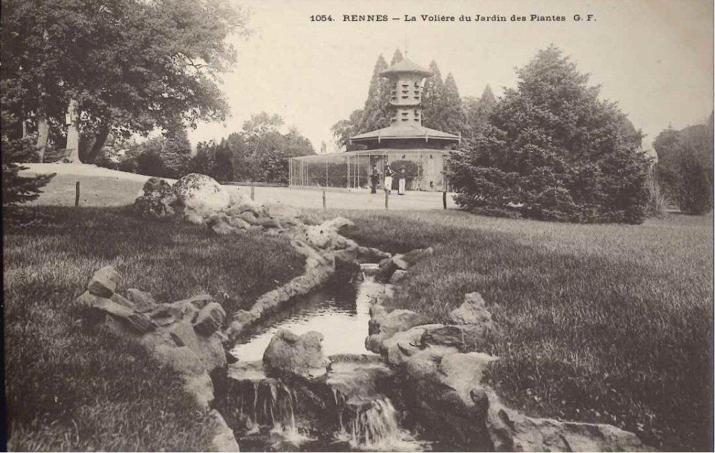 1054 - Rennes - La volière du jardin des plantes -gf.jpg