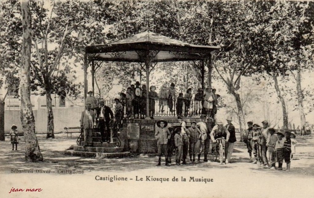 Castiglione - Le Kiosque de la Musique 2.jpg