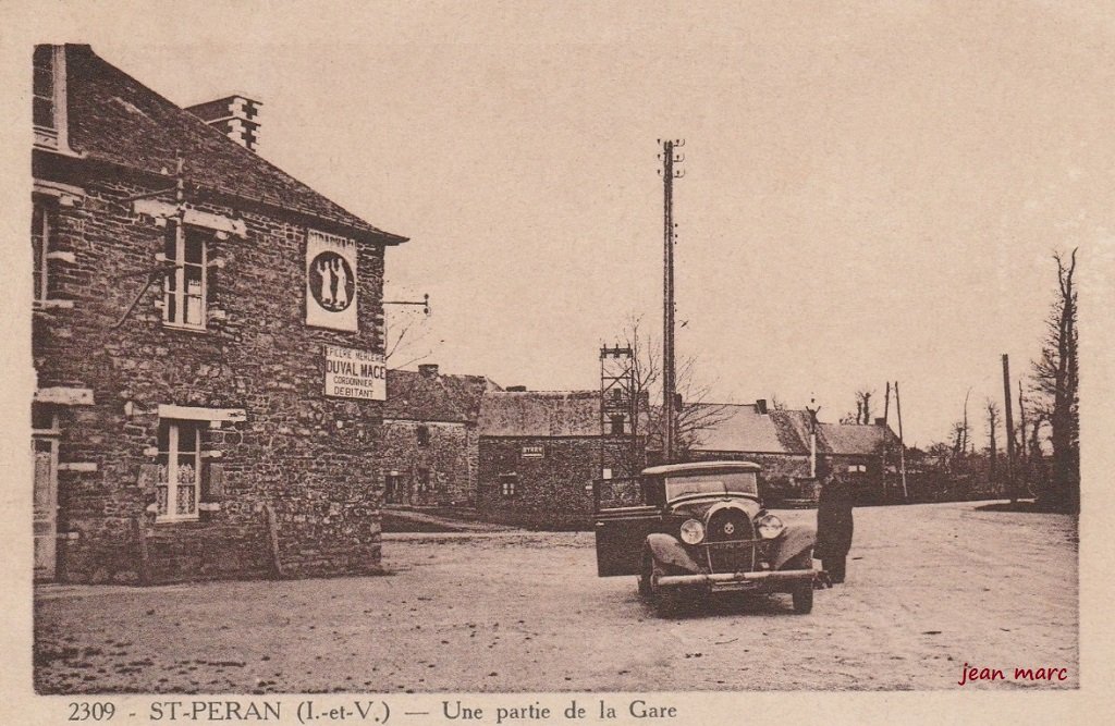 Saint-Péran - Une partie de la Gare.jpg
