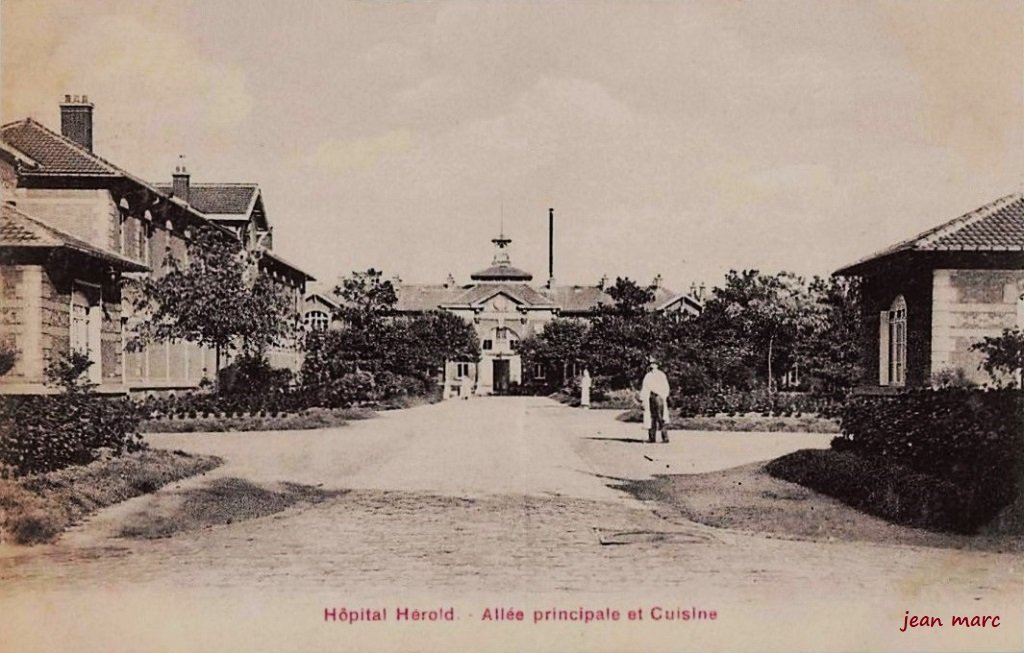 Paris XIXe - Hôpital Hérold - Allée Principale et Cuisine (Simi-Bromure A. Breger frères, Paris).jpg