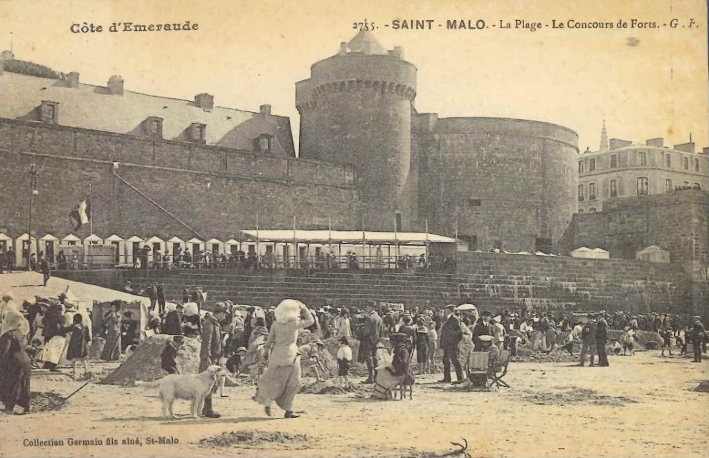 2755 - Saint Malo - la plage - le concours de forts - gf.jpg