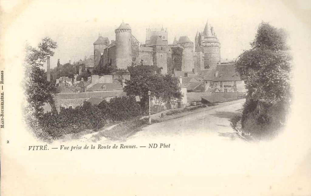 2 - Vitré - Vue prise de la route de Rennes -nd.jpg