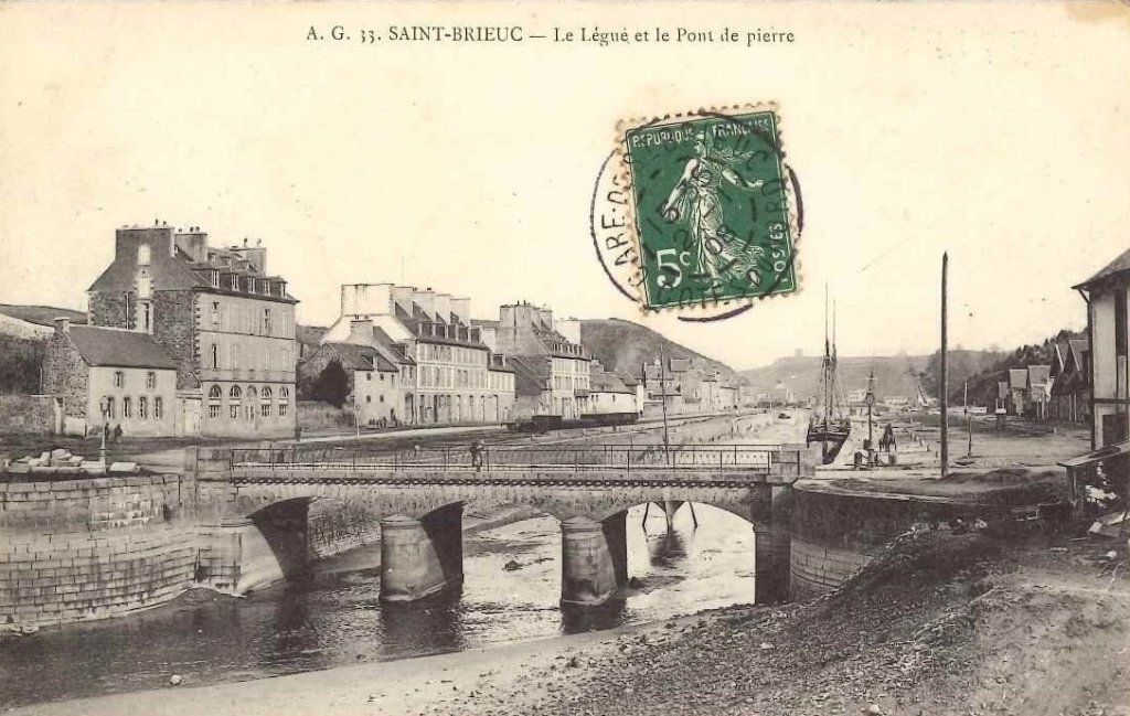 33 - Saint Brieuc - Le Légué et le pont de pierre -ag.jpg
