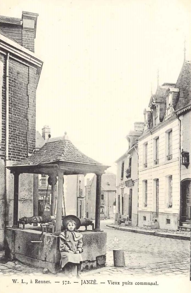 572 - Janzé - vieux puits communal -wl.jpg