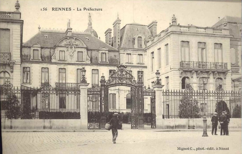 156 - Rennes - La préfecture -mignot.jpg
