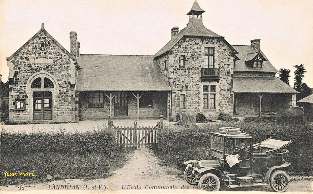 Landujan - L'École communale des Garçons.jpg