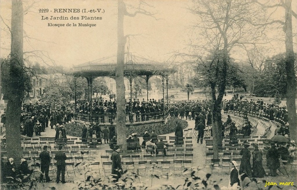 Rennes - Le Jardin des Plantes - Kiosque de la Musique.jpg