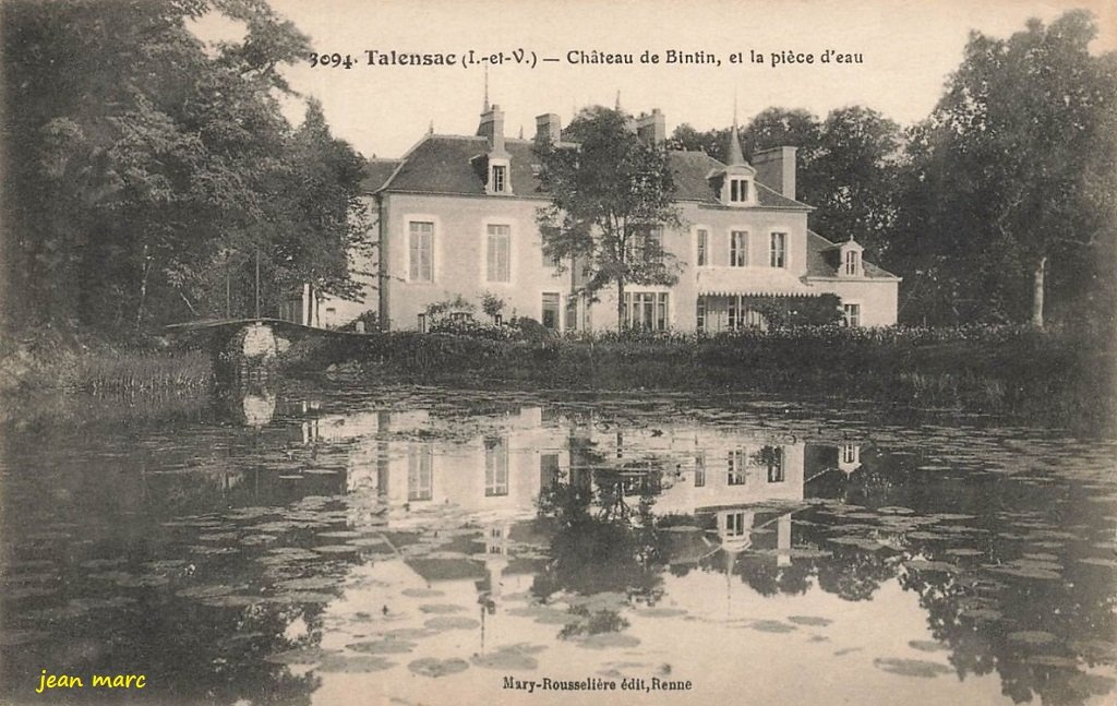 Talensac - Château de Bintin et la pièce d'eau.jpg