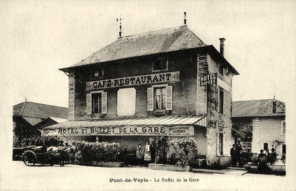01 - Pont-de-Veyle le buffet 3 P.jpg