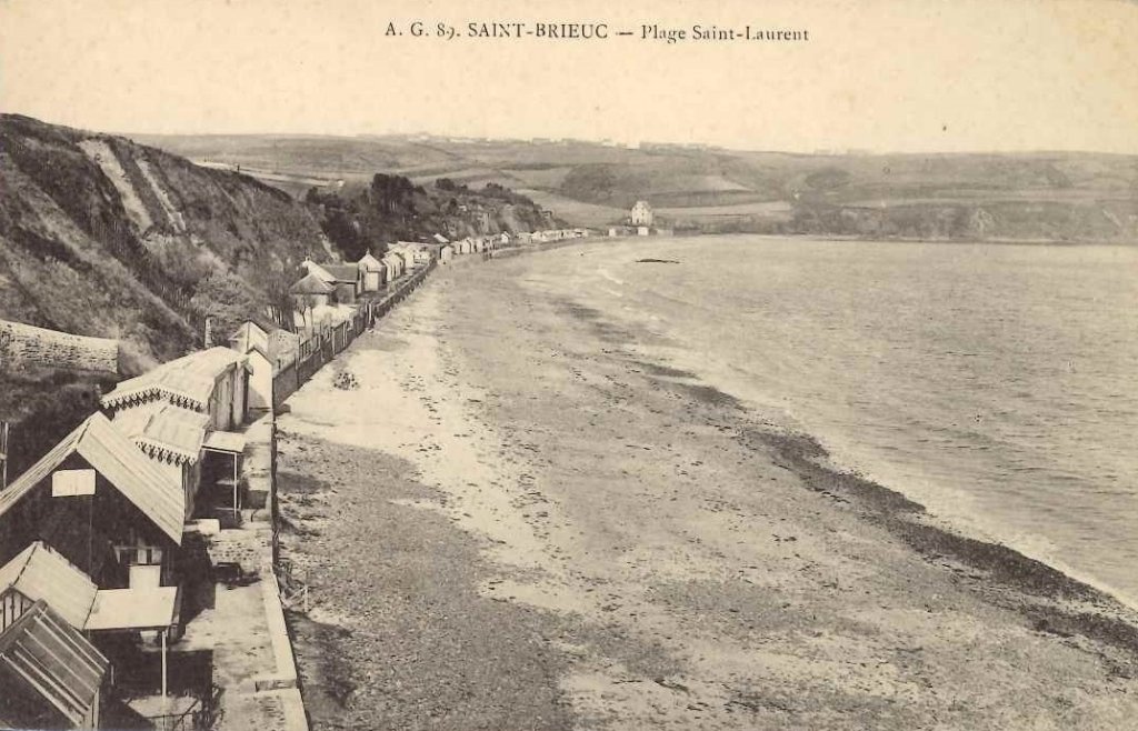 89 - Saint Brieuc - Plage Saint Laurent -ag.jpg