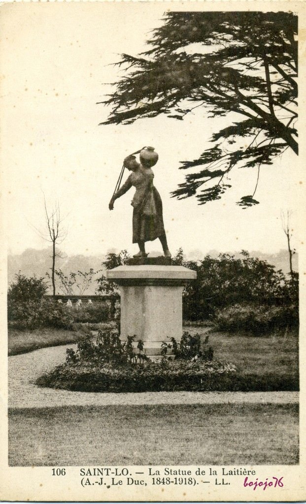 50-Saint Lo-Statue de la Laitiere.jpg