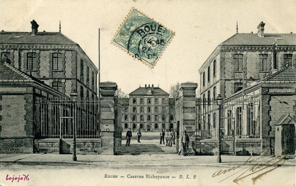 76-Rouen-Caserne Richepanse.jpg