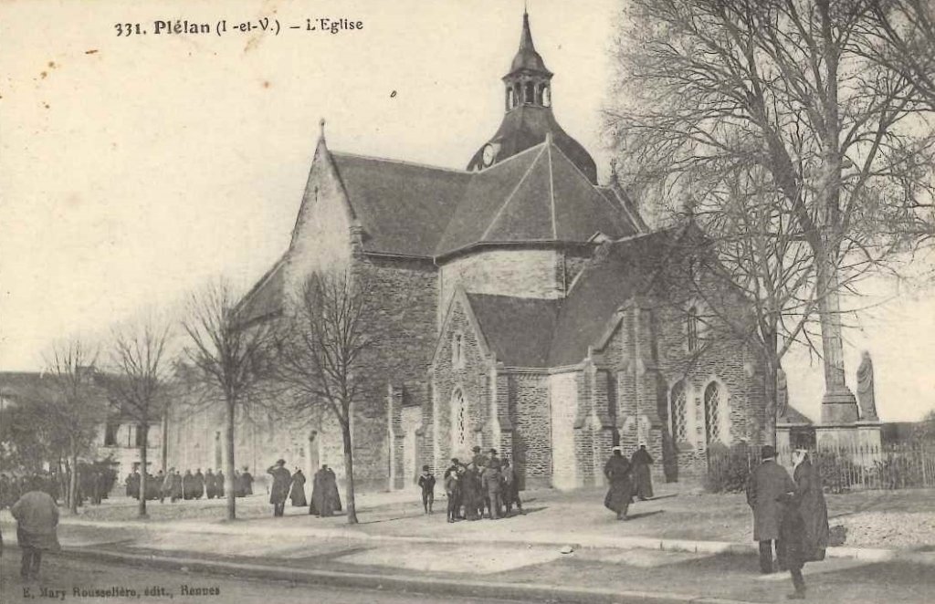 331 - Plélan - l'église -emr.jpg