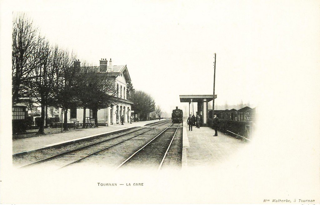 77 - Tournan (9) P.jpg
