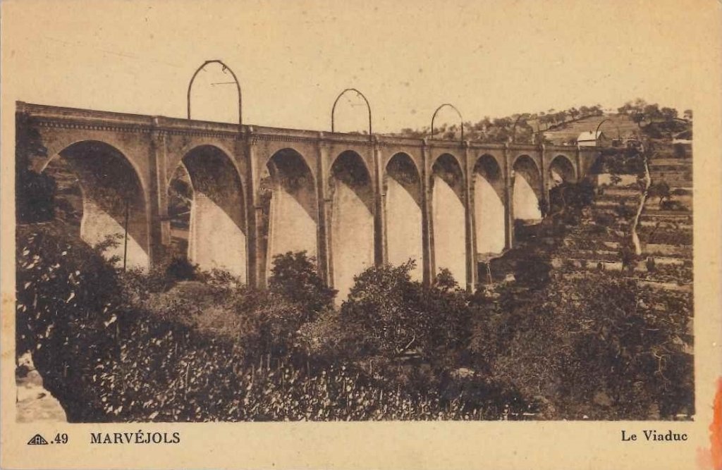 49 - Marvéjols - le viaduc -cap.jpg