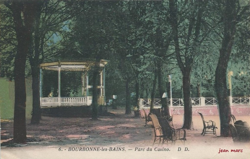 Bourbonne-les-Bains - Parc du Casino.jpg