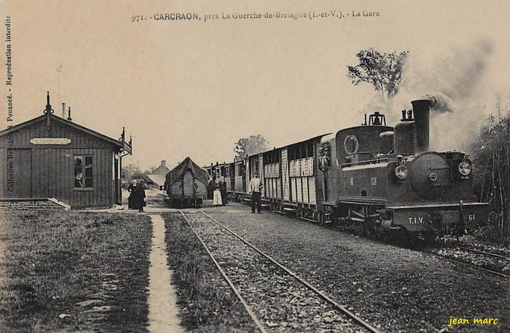 Carcraon - La Gare.jpg