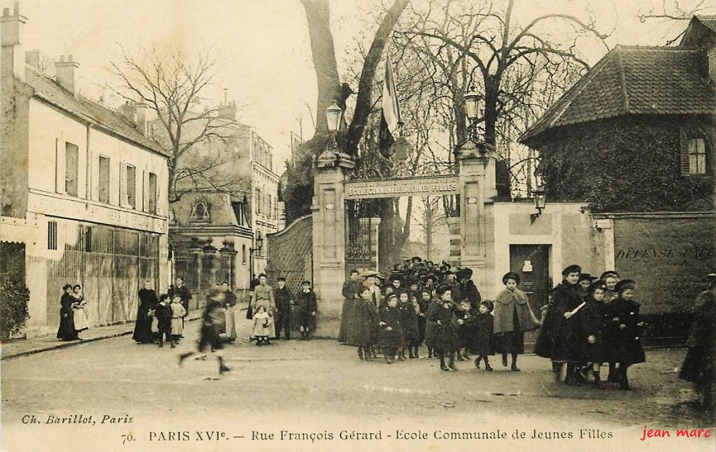 Paris XVIe - École communale de Jeunes Filles rue François Gérard.jpg