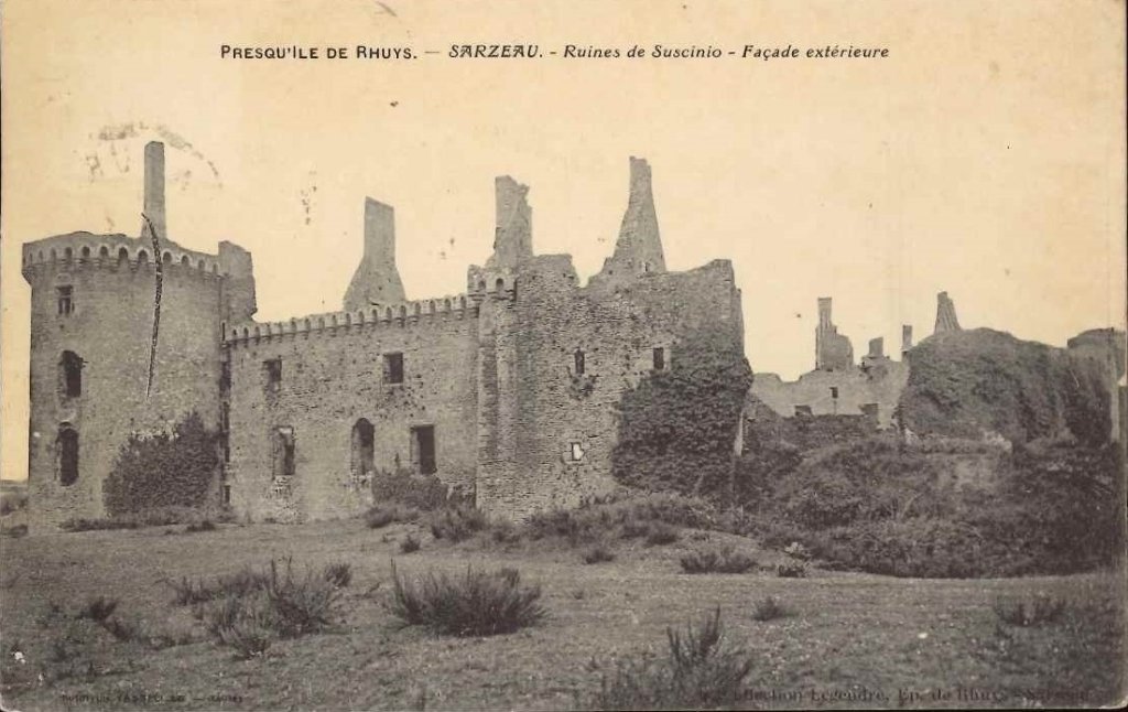 Sarzeau - Ruines de Suscinio - façade extérieure - Presqu'ile de Rhuys.jpg