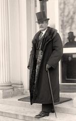 Herrick-Myron-T-th.jpg