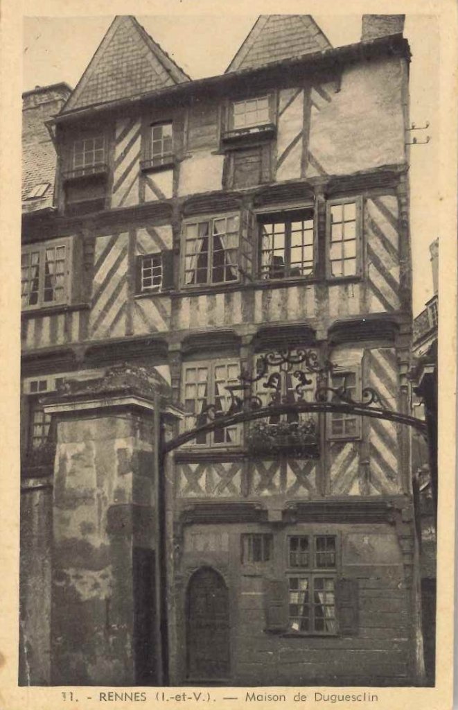 11 - Rennes - Maison de Duguesclin.jpg
