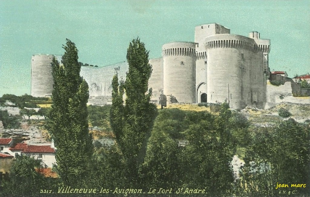 Villeneuve-lès-Avignon - Le Fort Saint-André.jpg