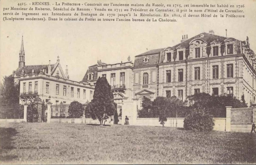 4415 - Rennes - La préfecture - construit sur l'ancienne....jpg