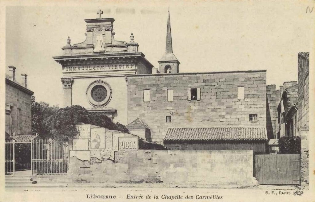 Libourne - Entrée de la chapelle des carmélites.jpg