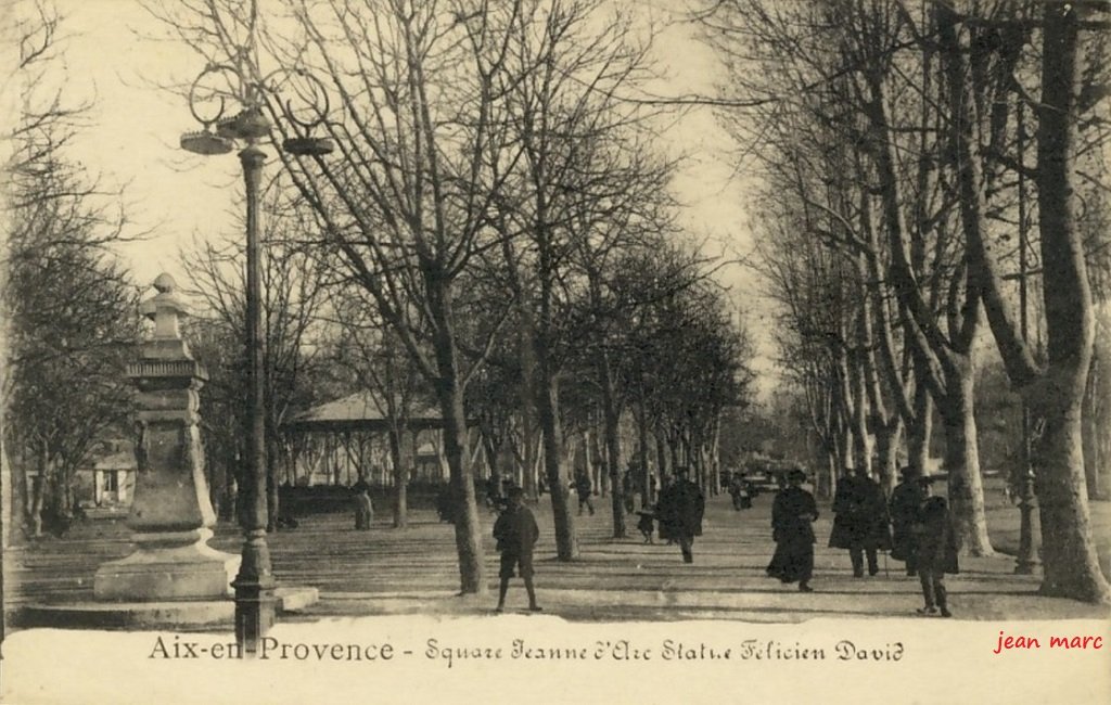 Aix-en-Provence - Square Jeanne d'Arc Statue Félicien David.jpg