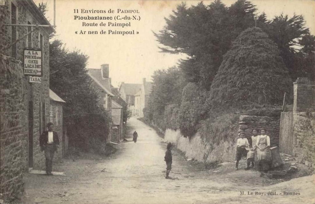 11 - Environs de Paimpol - Ploubazlanec - Route de Paimpol.jpg