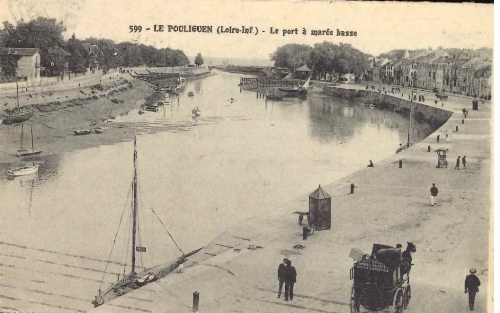 599 - Le Pouliguen - le port à marée basse.jpg