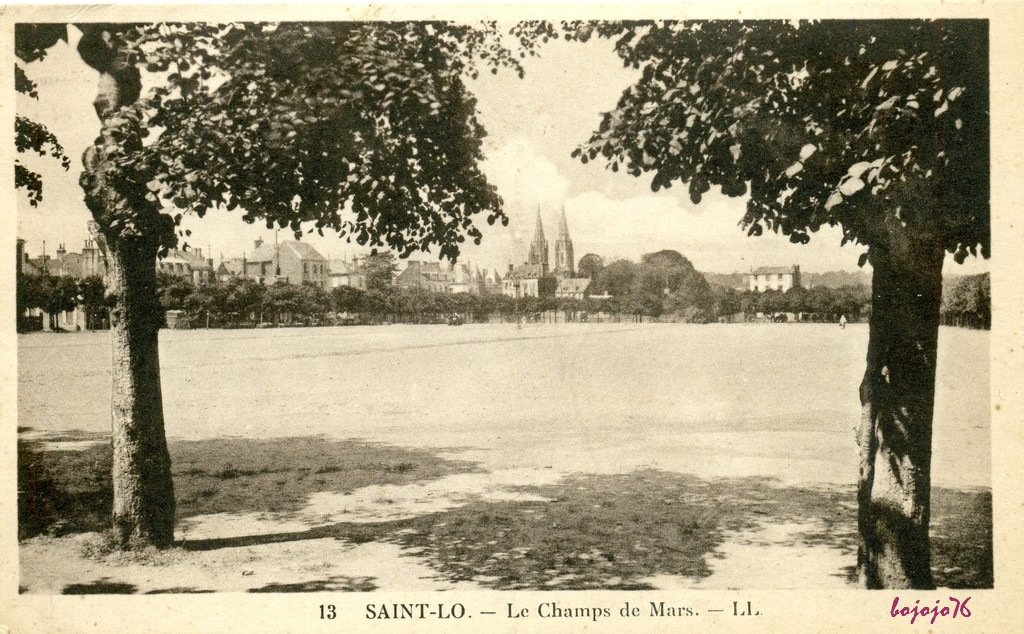 50-Saint Lo-Champ de Mars.jpg
