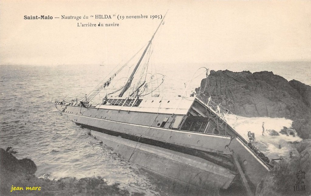 Saint-Malo - Naufrage du Hilda - L'arrière du navire.jpg