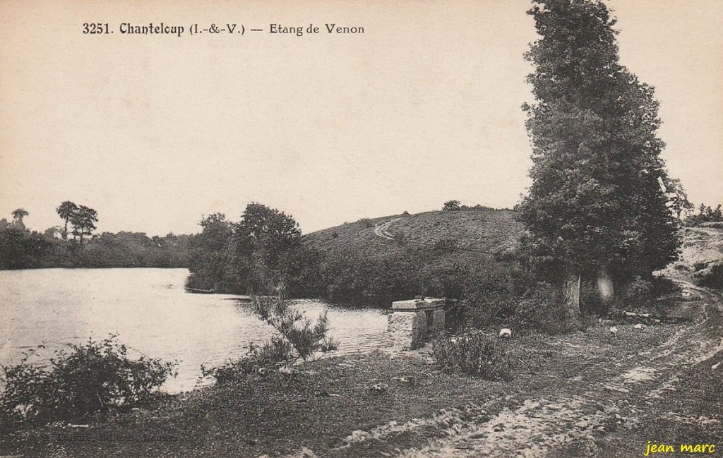 Chanteloup - Étang de Venon.jpg