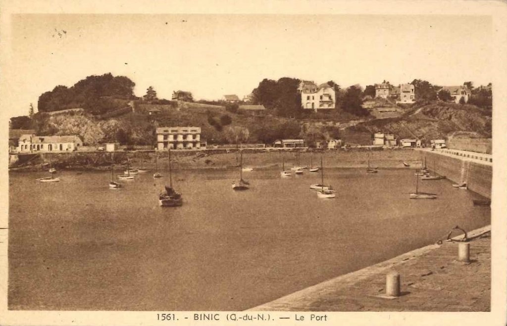 1561 - Binic - Le port.jpg