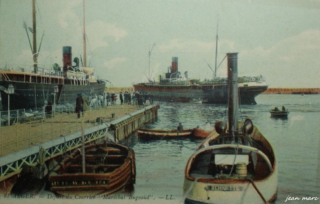Alger - Départ du Courrier Maréchal Bugeaud.jpg