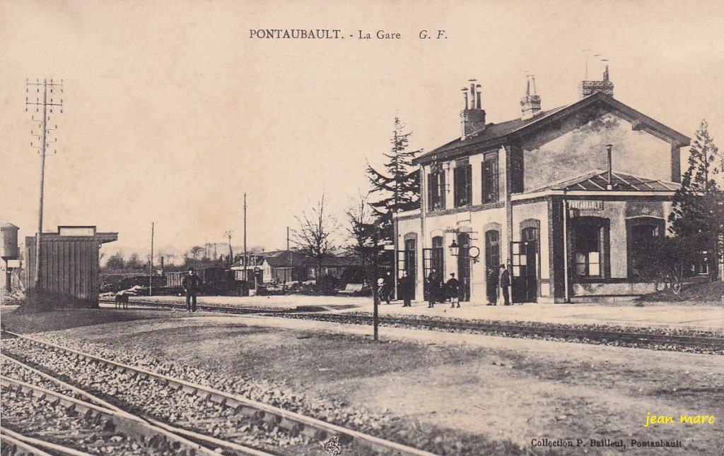 Pontaubault - La Gare.jpg