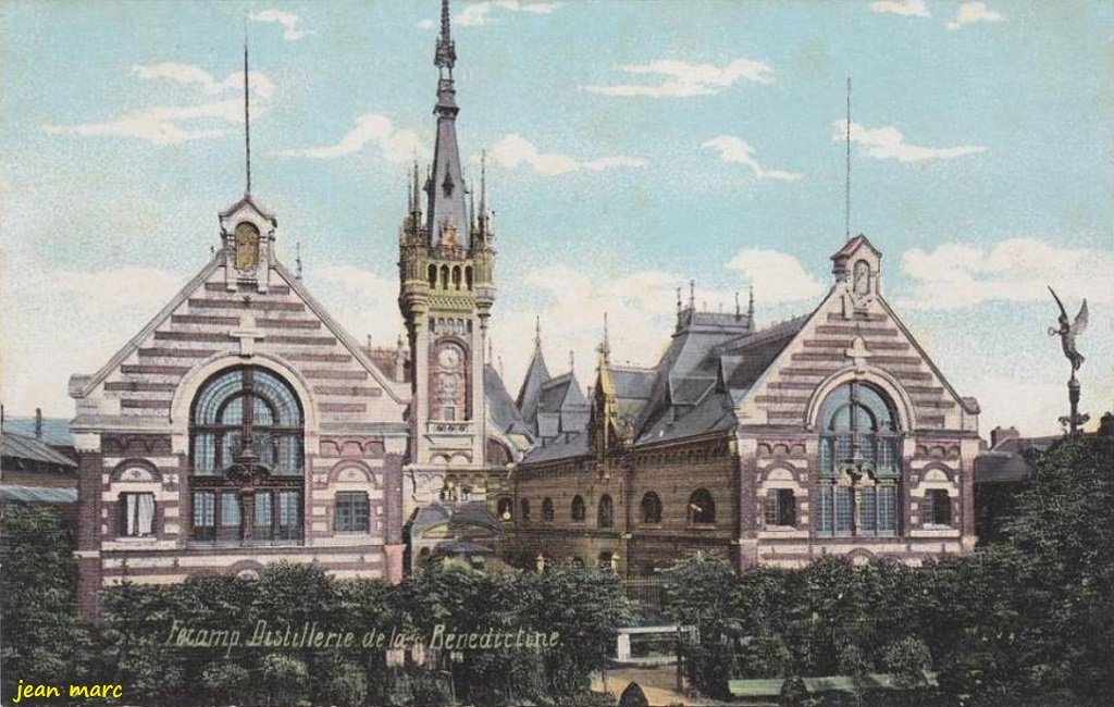 Fécamp - Distillerie de la Bénédictine.jpg