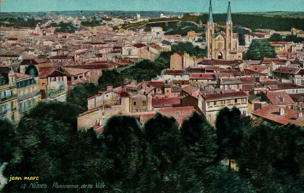 Nîmes - Panorama de la Ville.jpg
