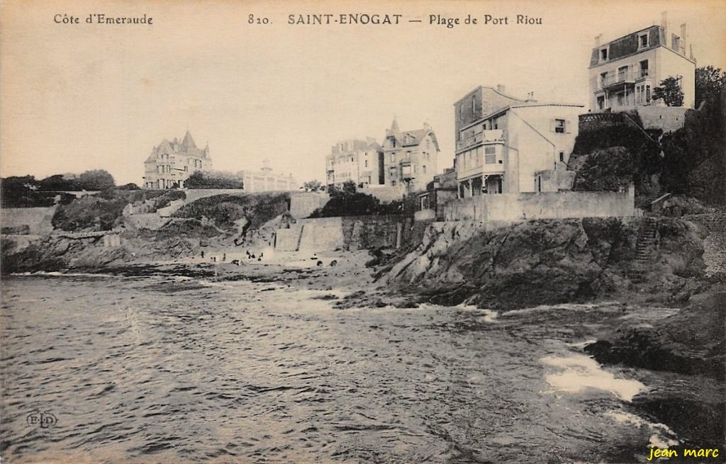 Saint-Enogat - Plage de Port-Riou 820.jpg