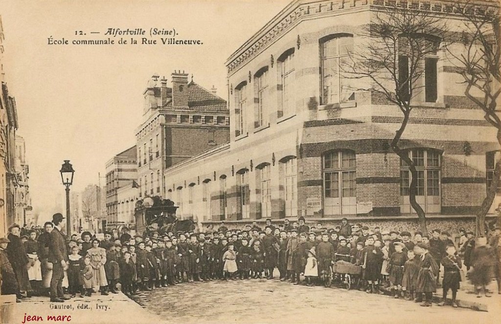 Alfortville - École communale de la rue Villeneuve.jpg