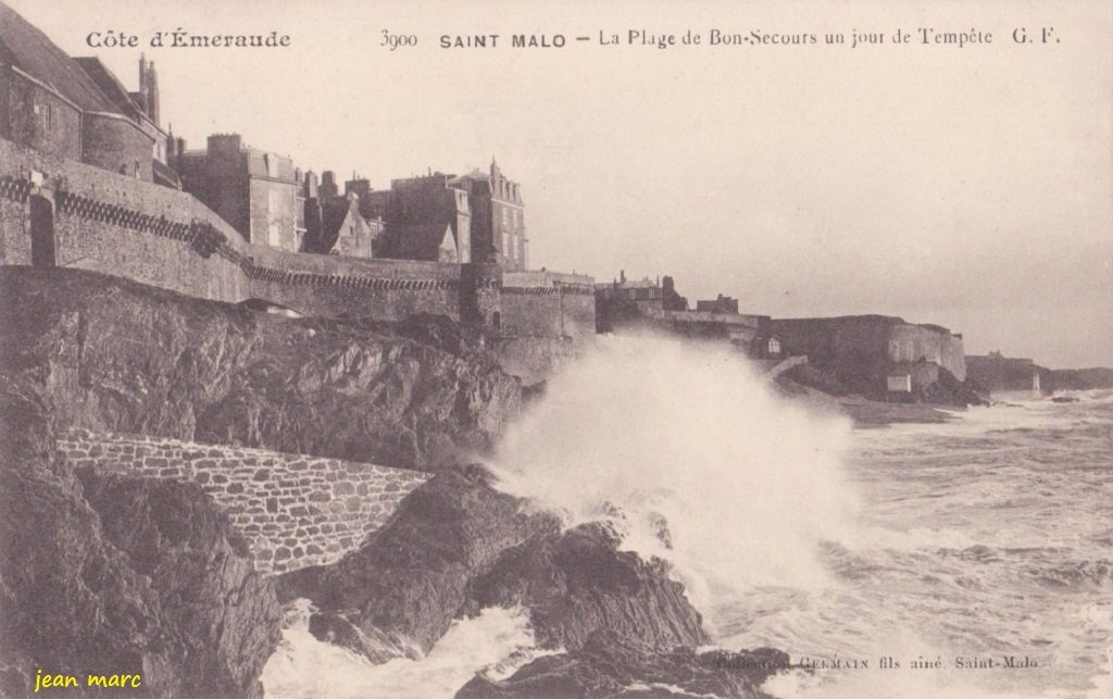 Saint-Malo – La Plage de Bon-Secours un jour de Tempête.jpg