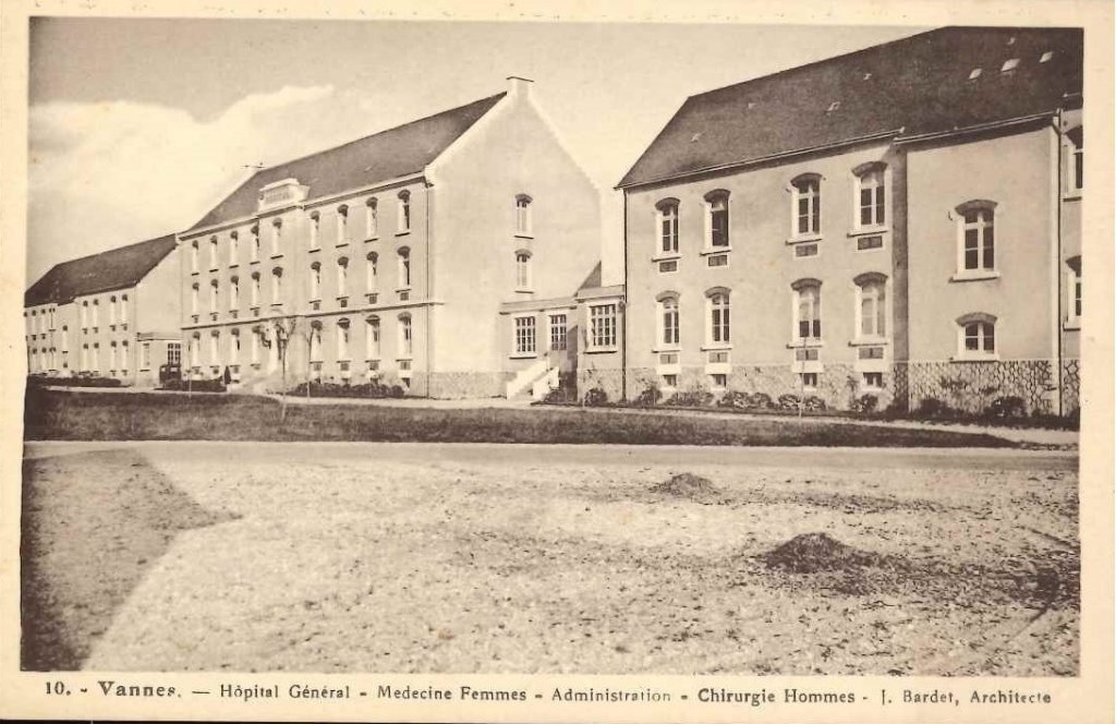 10 - Vannes - Hôpital général, médecine femmes, administration, chirurgie hommes.jpg